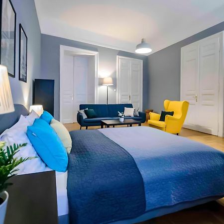 R171 Elitehost Raday Apartment بودابست المظهر الخارجي الصورة
