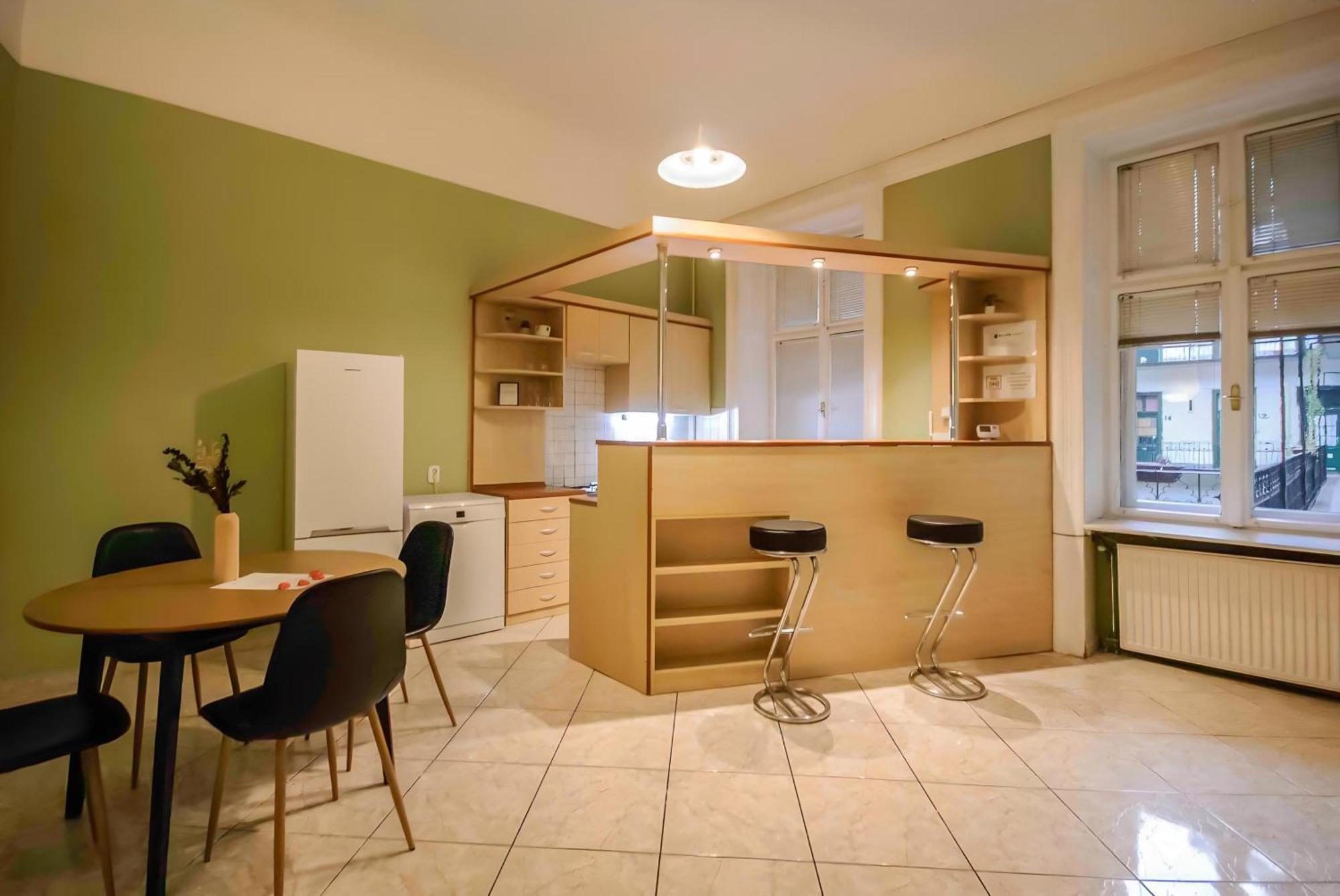 R171 Elitehost Raday Apartment بودابست المظهر الخارجي الصورة