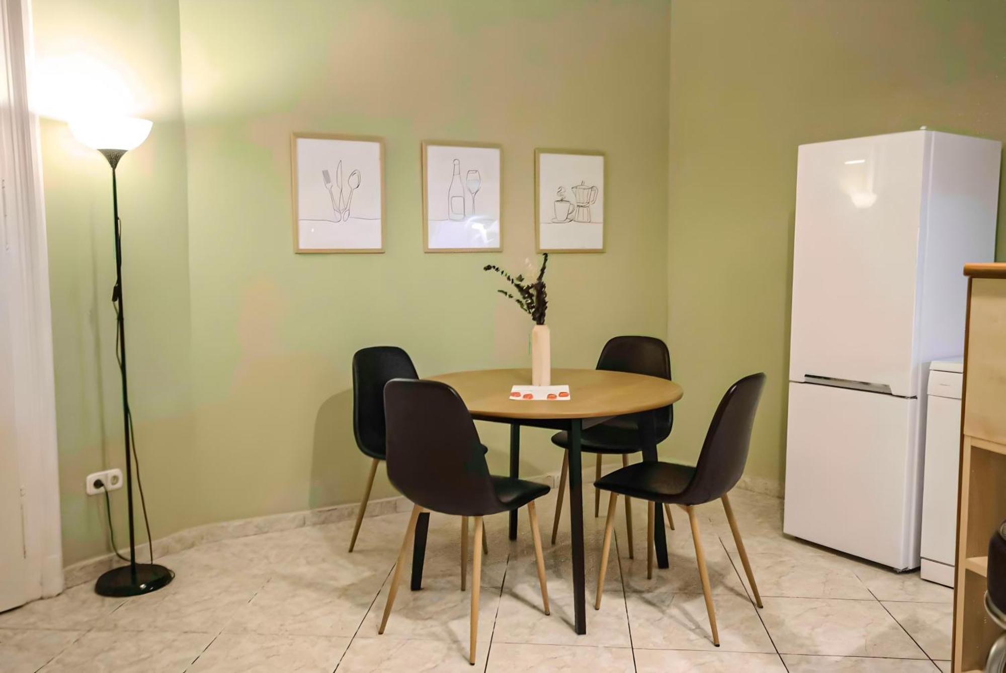 R171 Elitehost Raday Apartment بودابست المظهر الخارجي الصورة