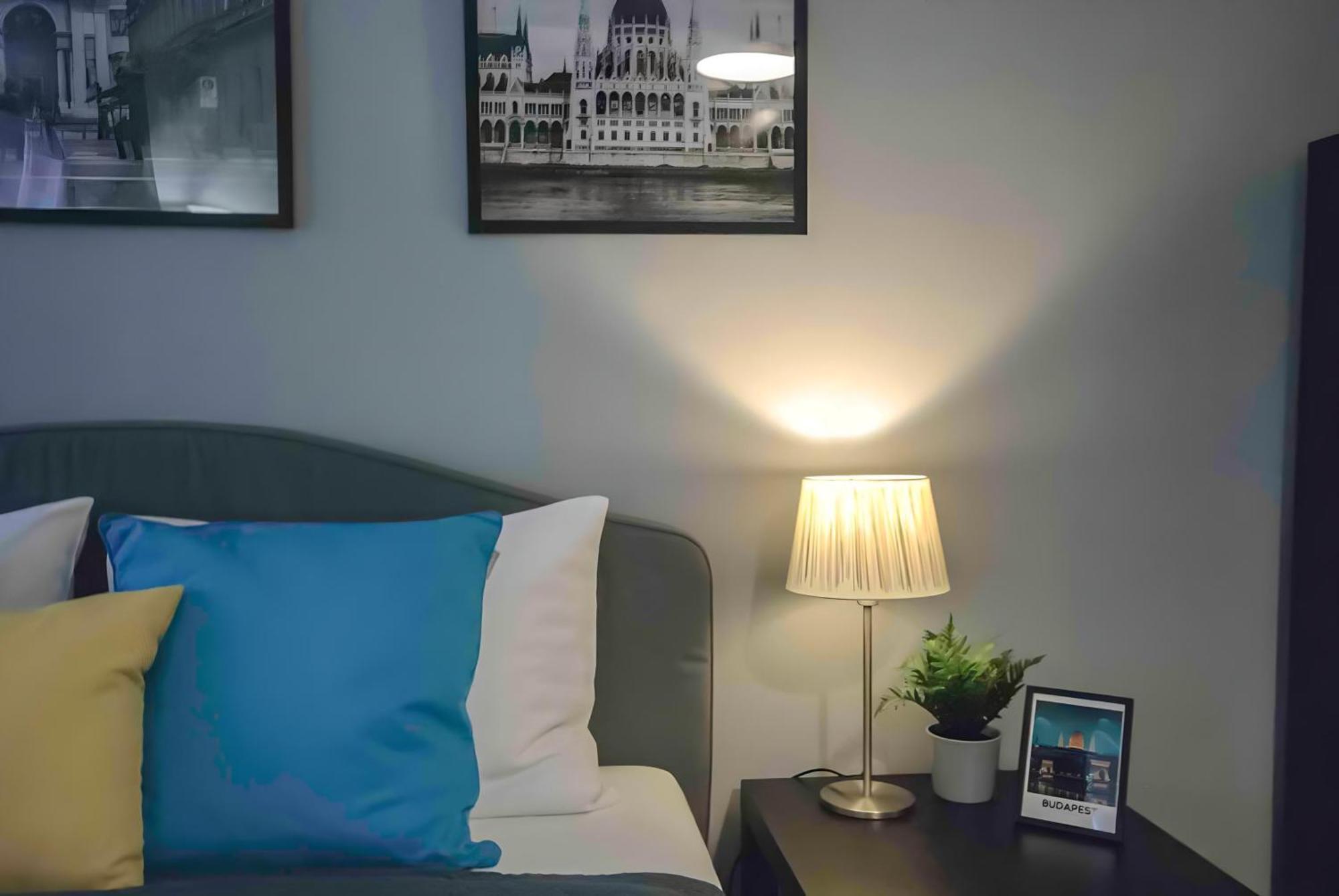 R171 Elitehost Raday Apartment بودابست المظهر الخارجي الصورة